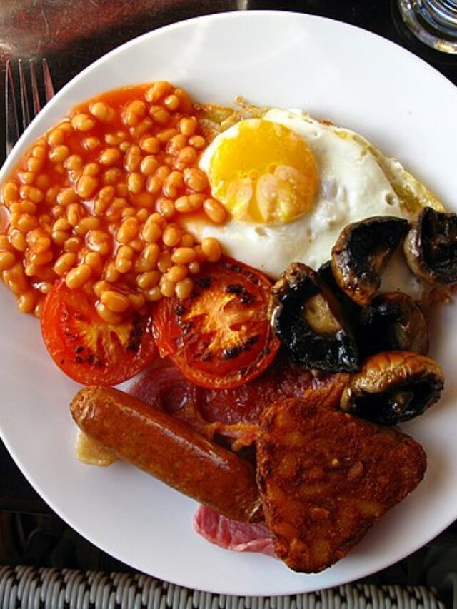 Full_English_breakfast-min